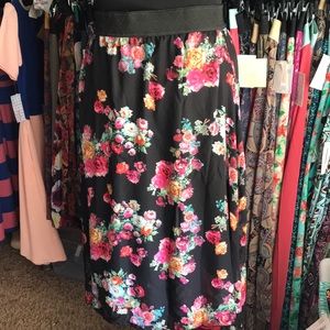 LuLaRoe Lola skirt floral